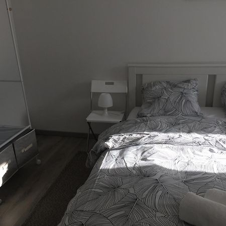 Une Etape A Raon Buitenkant foto